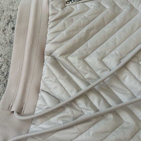 Athleta NWT padded shorts size 14 super cute good/beige - Picture 6 of 13